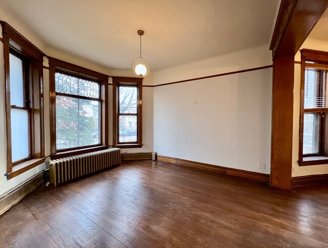 Building Photo - 2326 S Millard Ave