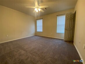 Building Photo - 3107 Yaupon Rd