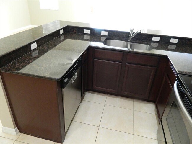 Building Photo - 5182 Sabal Branch Cove