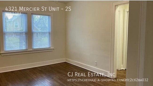 Building Photo - 4321 Mercier St