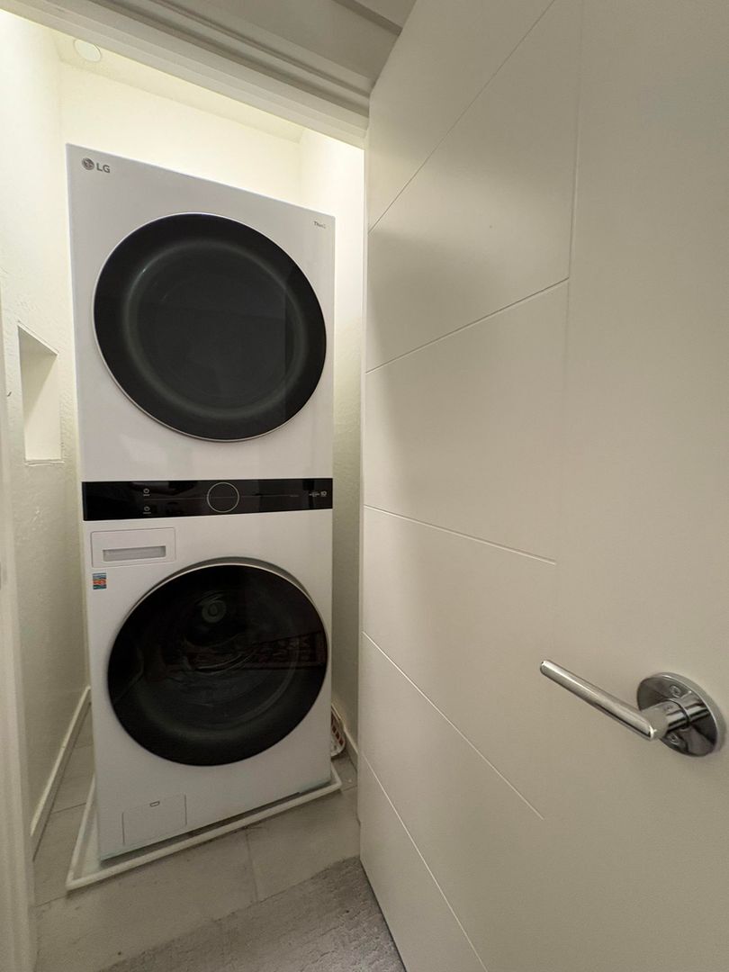 Building Photo - 300 N Gila Springs Blvd