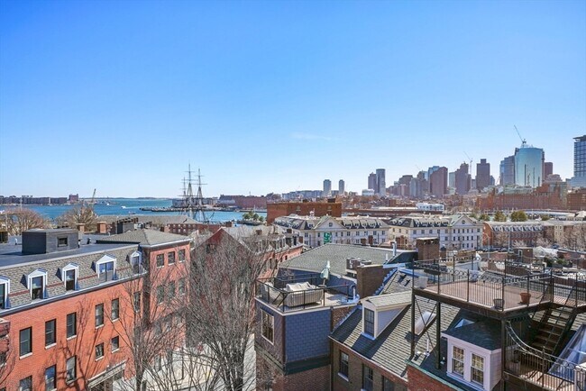 Building Photo - 28 Chestnut St