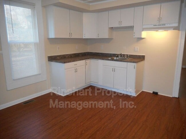Building Photo - 97 Virginia St