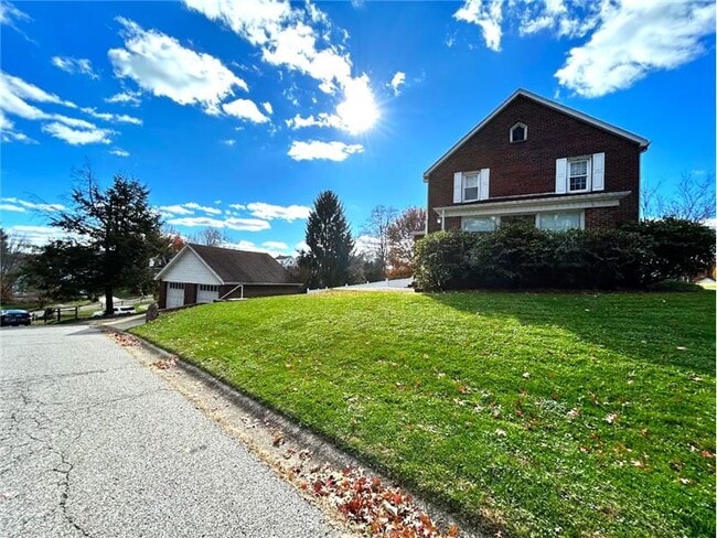 Building Photo - 3500 Elwood Ln