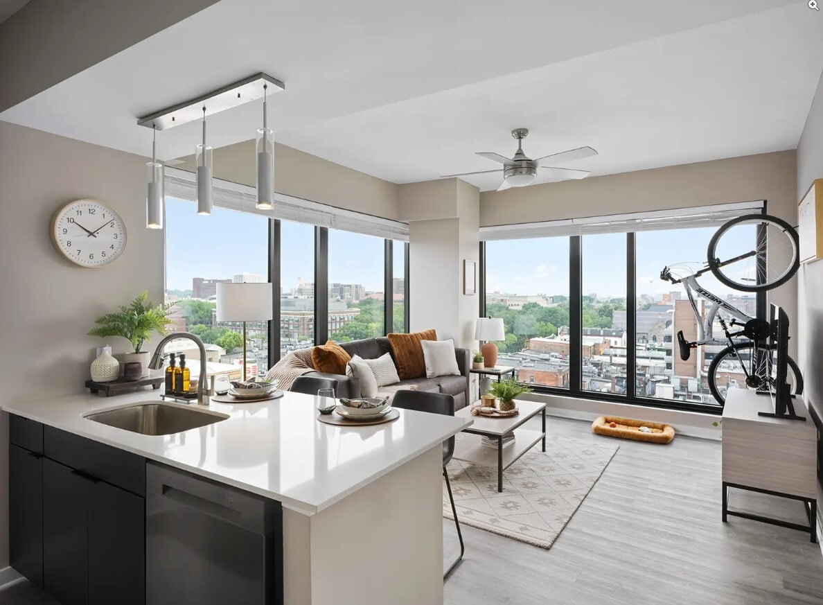 Building Photo - The Legacy at Ann Arbor