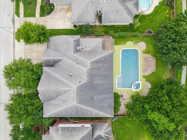 Building Photo - 21010 Kelliwood Park Ln