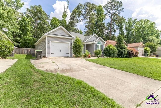 Building Photo - 510 Leisure Lake Dr