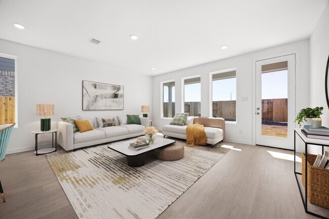 Building Photo - 28947 Rustic Robin Ln