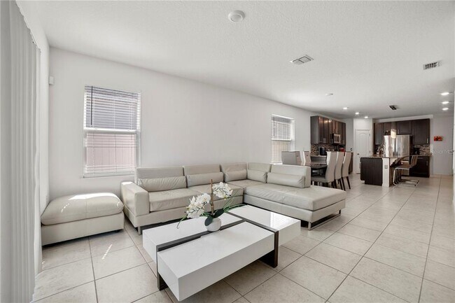 Building Photo - 817 Boca Vista Ct
