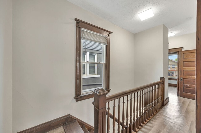 Building Photo - 2421 Kenilworth Ave