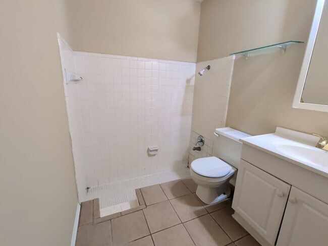 Building Photo - 4329 Segura Ct S