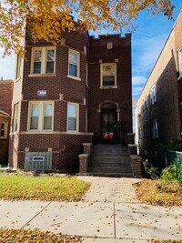 Building Photo - 10240 S Eberhart Ave