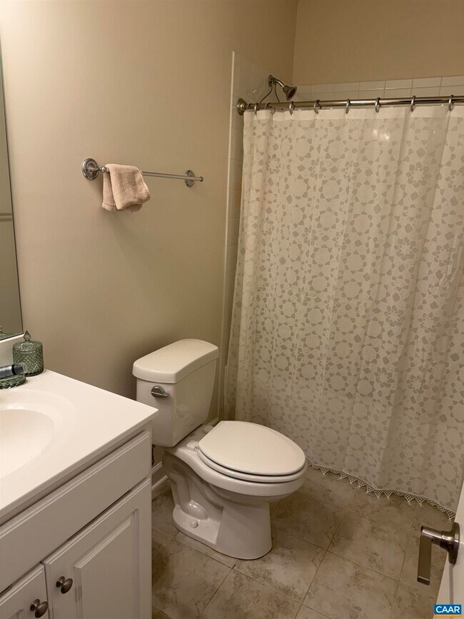 Building Photo - 234 Bishopgate Ln