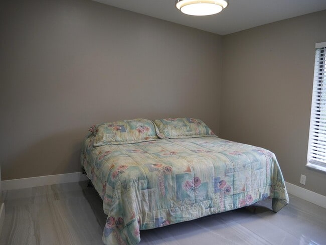 Building Photo - 15652 Bottlebrush Cir