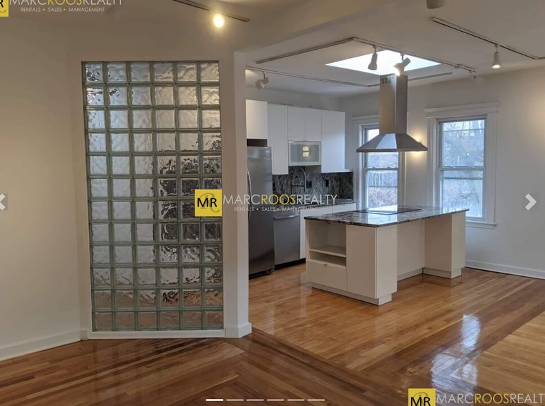 Building Photo - 229 Harvard St