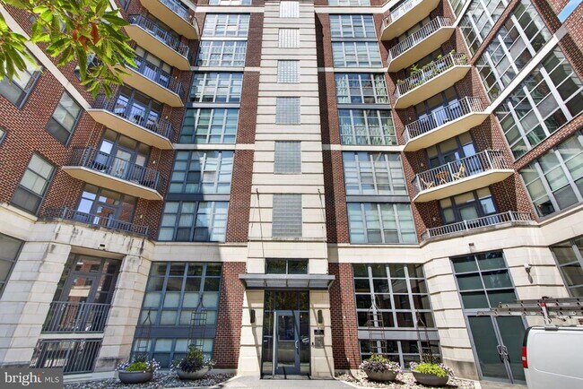 Building Photo - 2020 12th St NW