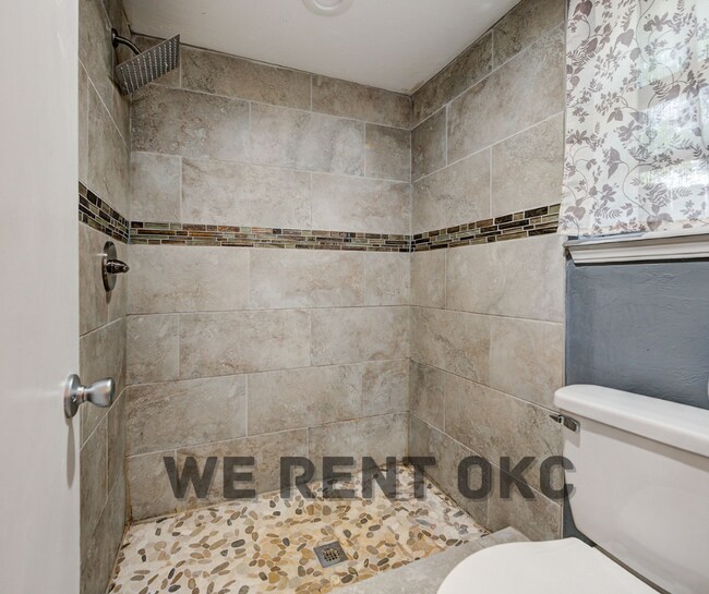 Building Photo - 11308 Bel Air Pl