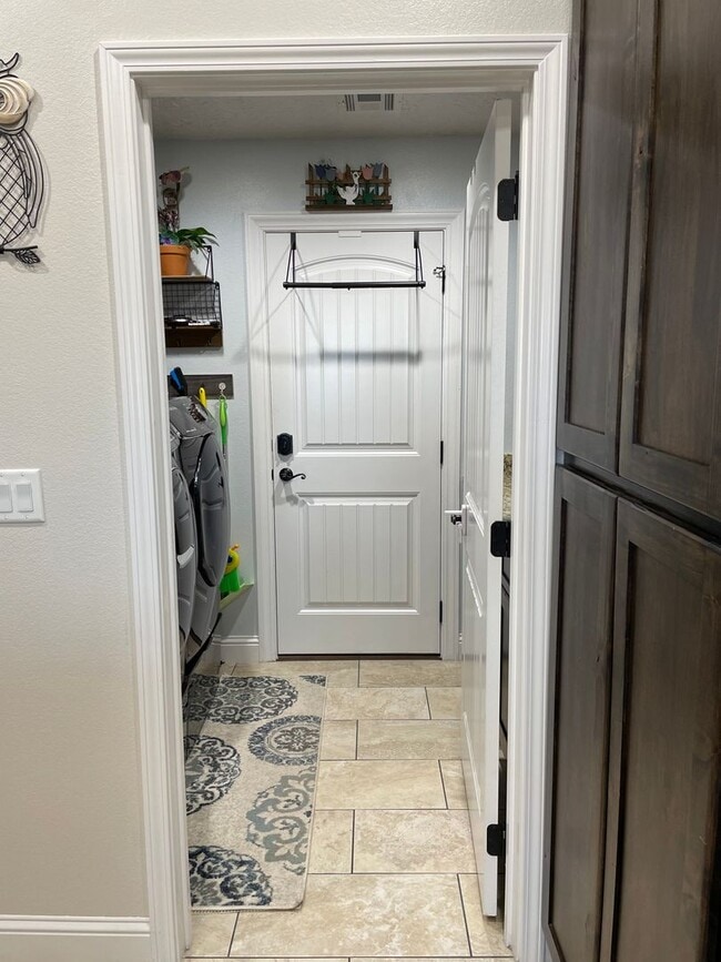 Building Photo - 2512 Joes Lane, Clovis NM