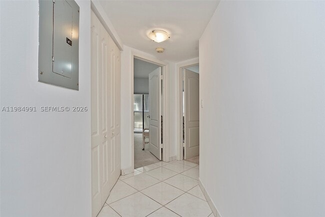 Building Photo - 9455 Collins Ave
