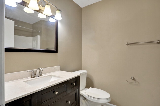 Building Photo - 3124 W Burke St