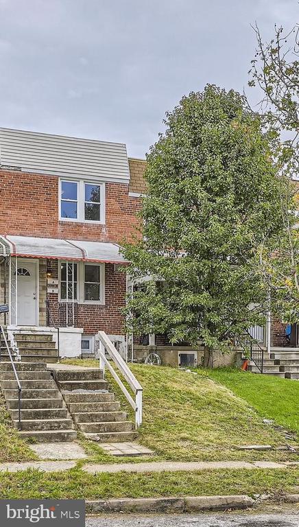 Building Photo - 2129 Parksley Ave