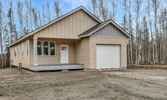 Building Photo - 2631 N Prospect Dr