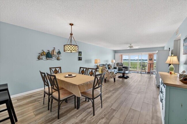 Building Photo - 1343 Perico Point Cir