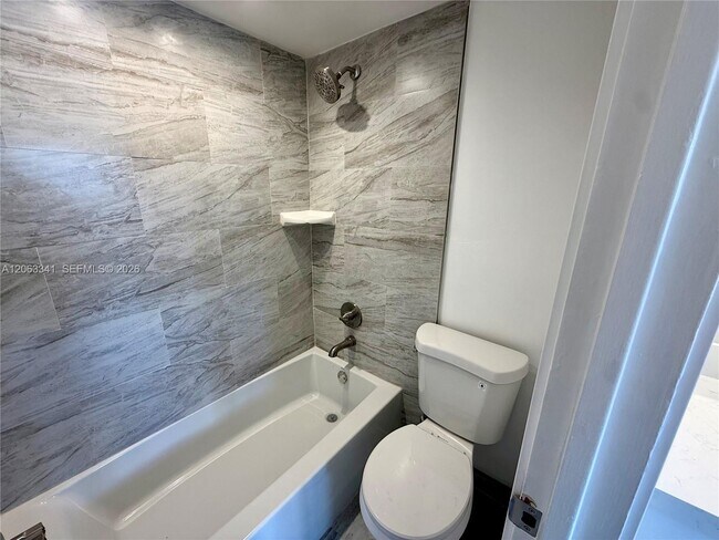 Building Photo - 400 Waterway Dr S