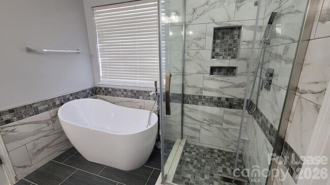 Building Photo - 6508 Manitoba Ln