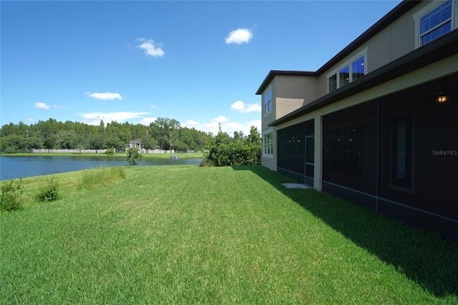 Building Photo - 18824 Birchwood Groves Dr