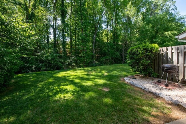 Building Photo - 7811 Falcon Rest Cir