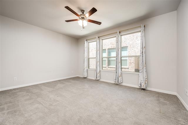 Building Photo - 1121 Milfoil Dr
