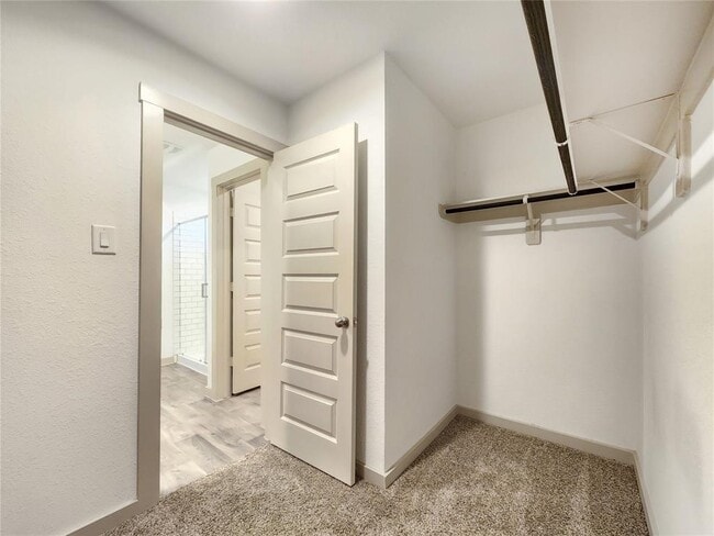 Building Photo - 14503 Rain Tree Dr