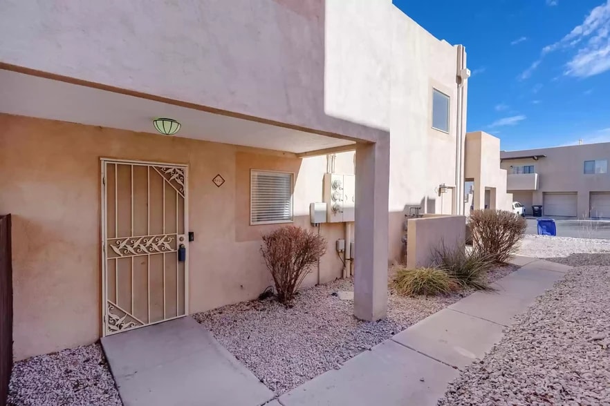 Building Photo - 4801 Irving Blvd NW