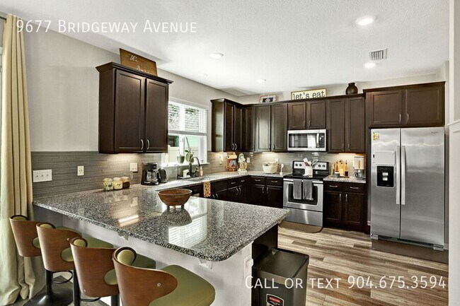 Building Photo - 9677 Bridgeway Ave