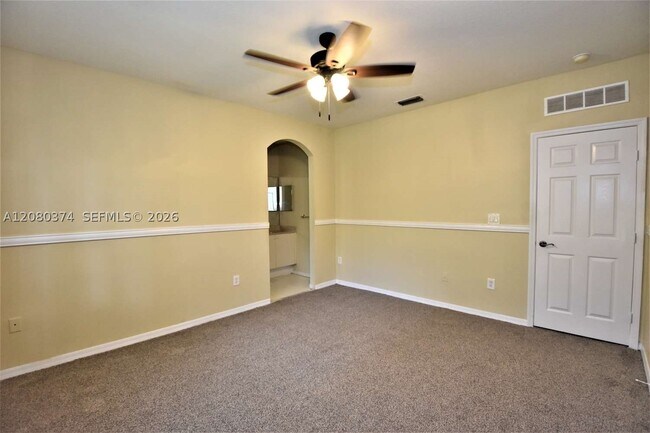Building Photo - 12768 SW 49th Ct