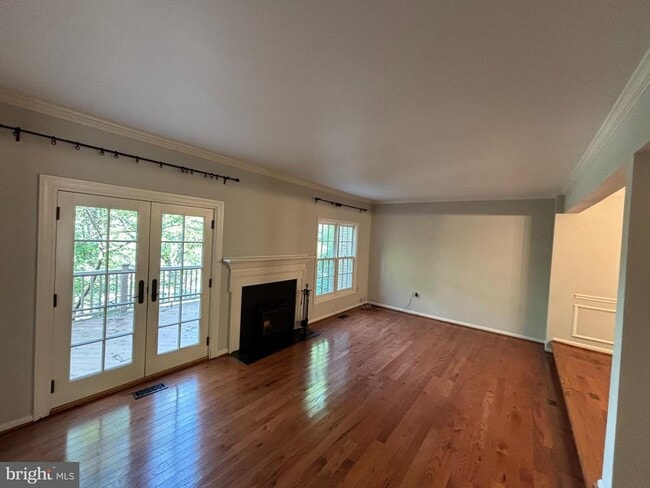 Building Photo - 2113 Kings Mill Ct
