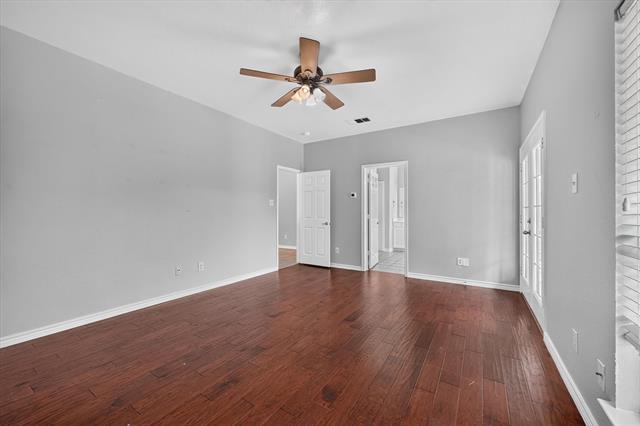 Building Photo - 1013 Wenk Ct