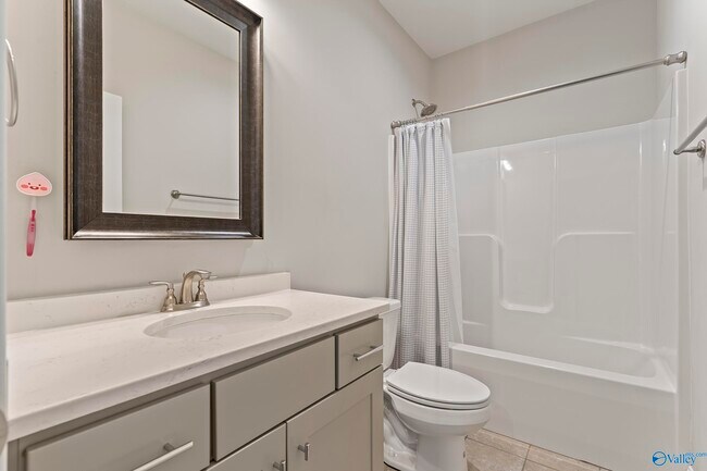 Building Photo - 128 Gimlet Dr.