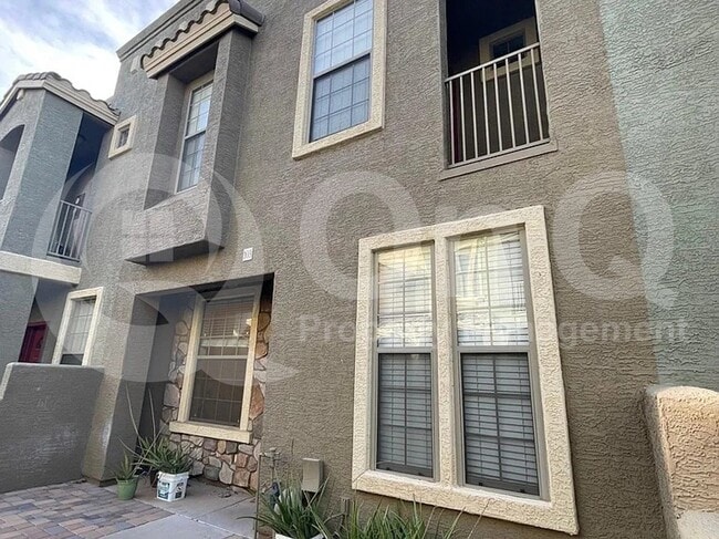 Building Photo - 6710 E University Dr