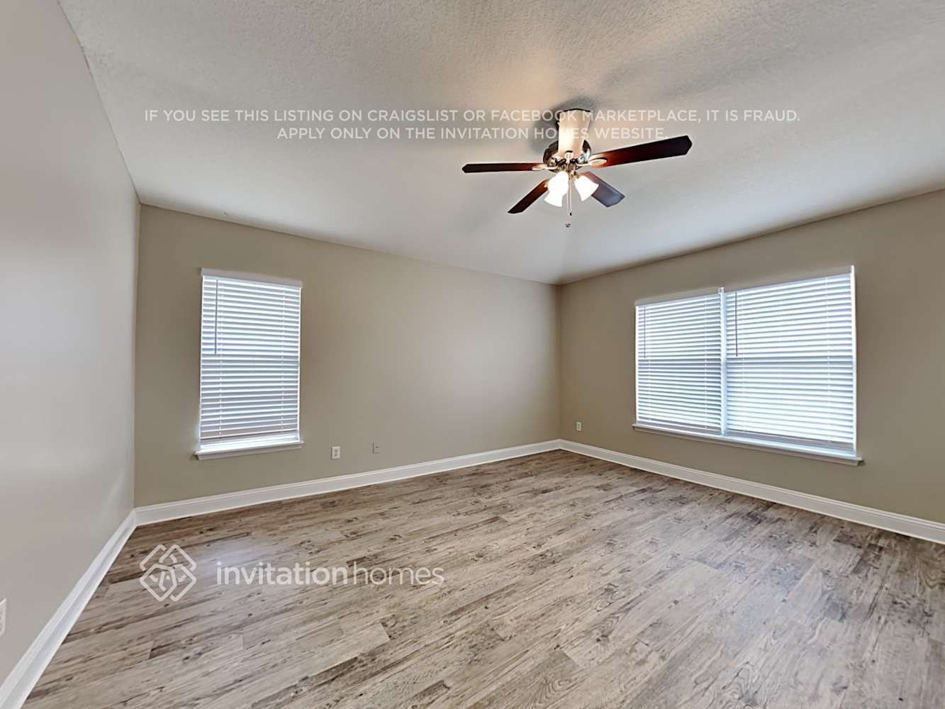 Building Photo - 671 Mandy Oaks Dr