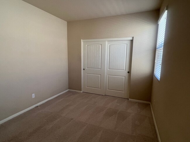 Building Photo - Sun City Del Webb 55 + Community