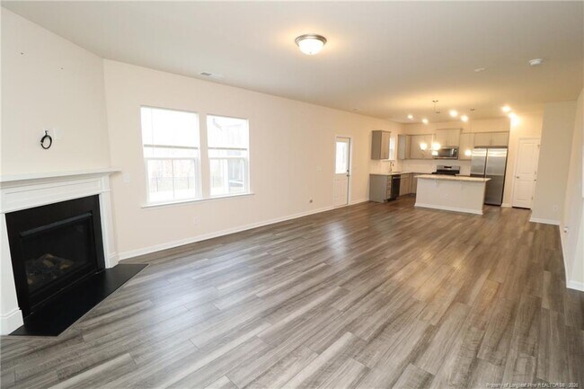 Building Photo - 123 Glen Clova Dr