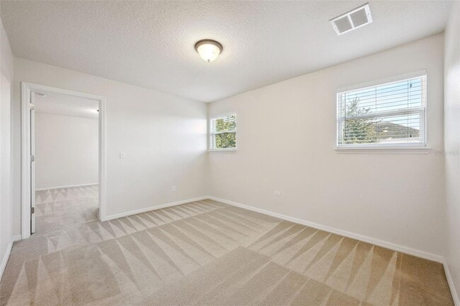 Building Photo - 1310 Oakcrest Ct