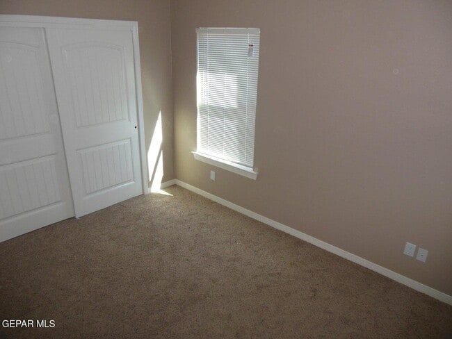 Building Photo - 14206 Bluesky Point Ct