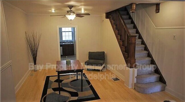 Building Photo - 128 Jamestown Ave.