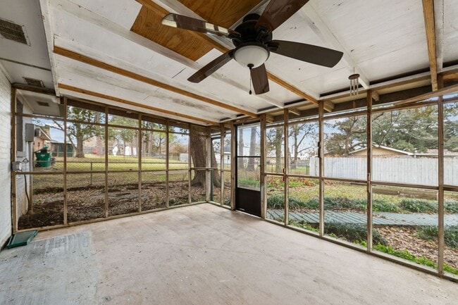 Building Photo - COMING APRIL 1ST!  NEWLY REMODELED HOME!