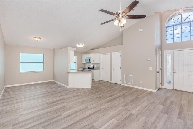 Building Photo - 3846 Long Grove Ln