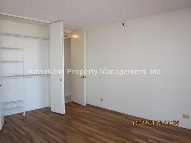 Building Photo - Updated Unit w/Ocean View at Windward Pass...