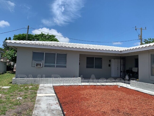 Primary Photo - 820 S 20th Ave